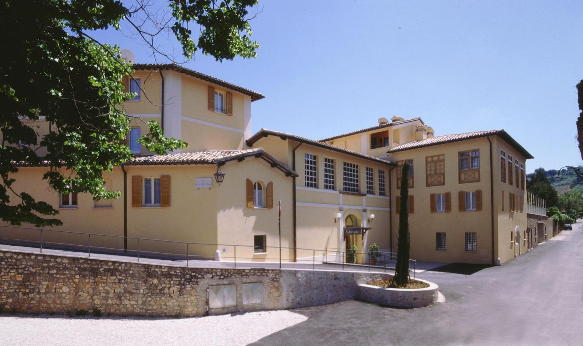 Hotel San Luca Spoleto Exterior foto